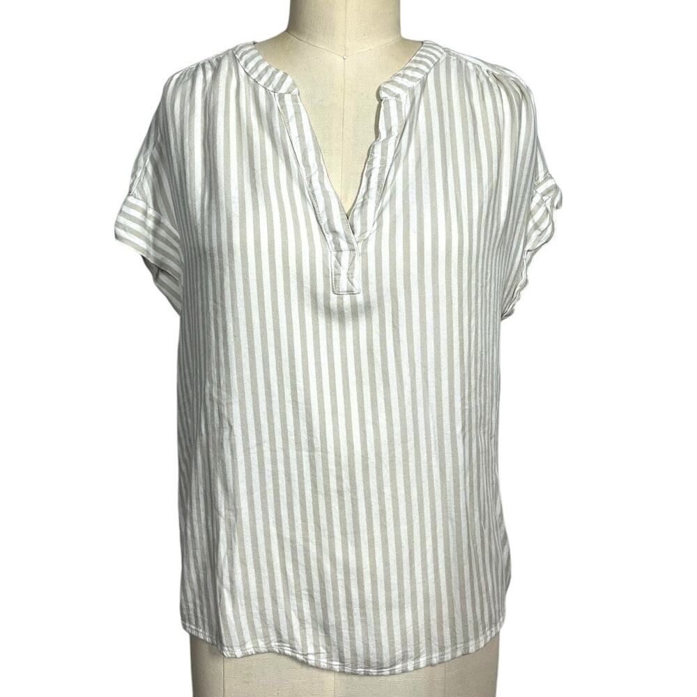 Jones New York M Striped Casual Hi Lo Shirt Blouse Top Beachy Summer Relaxed $65